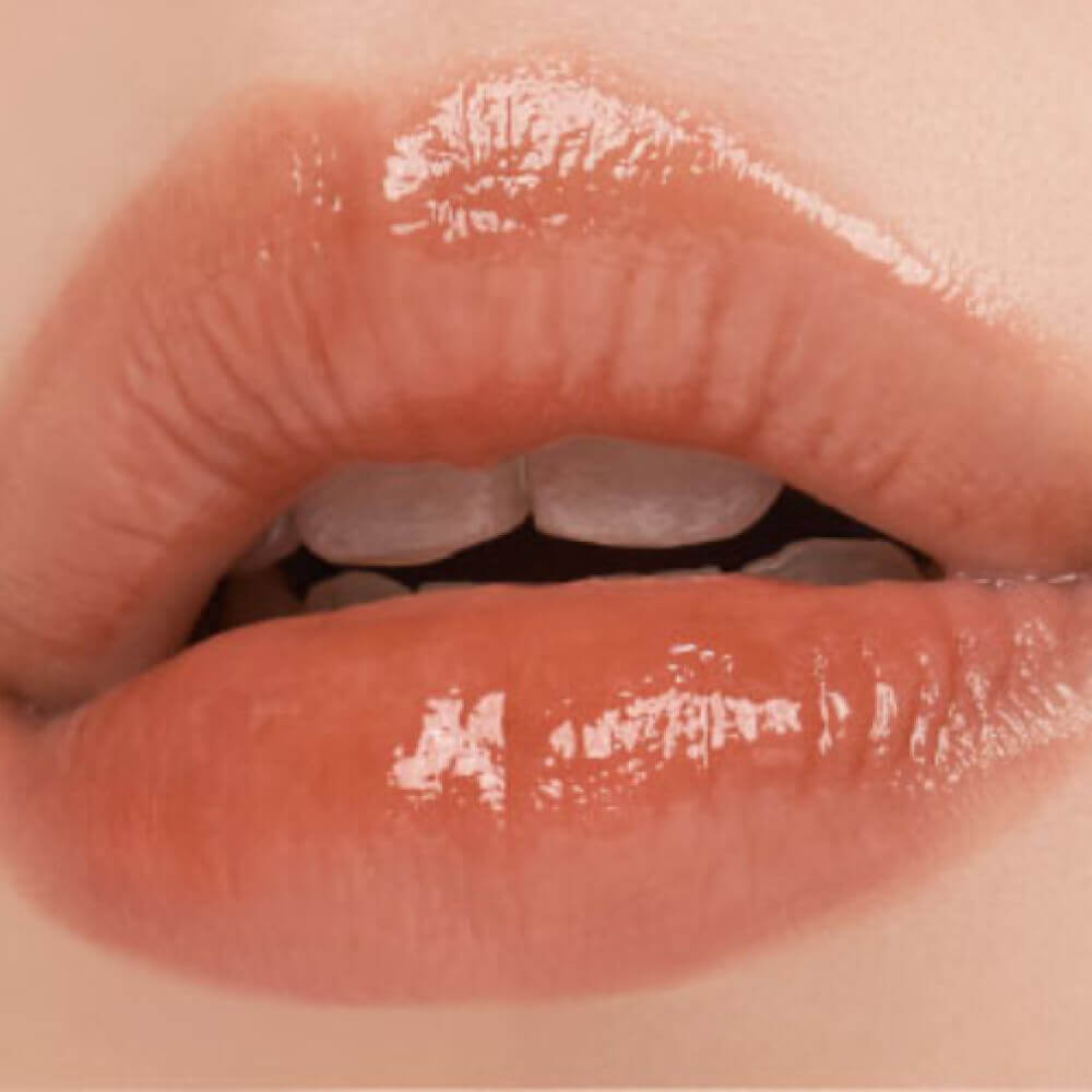 Оттеночный бальзам для губ с церамидами nuse Color Care Lipbalm 01 French Nude
