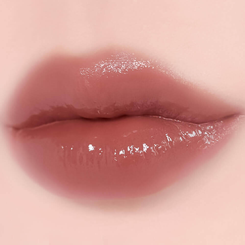 Компактный увлажняющий бальзам для губ и щёк BRAYE Lipsleek 07 Boldness