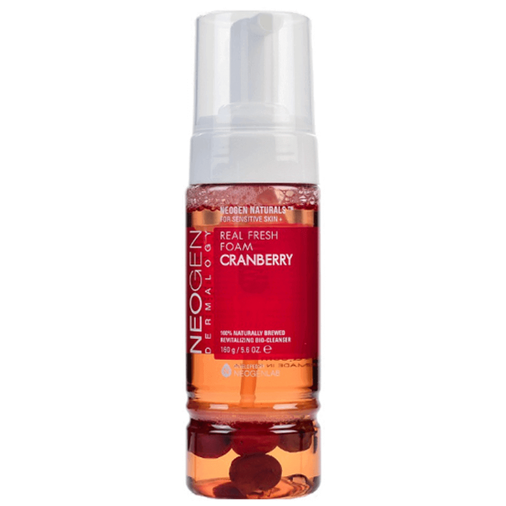 Витаминная пенка для умывания с ягодами клюквы Neogen Dermalogy Real Fresh Foam Cleanser Cranberry
