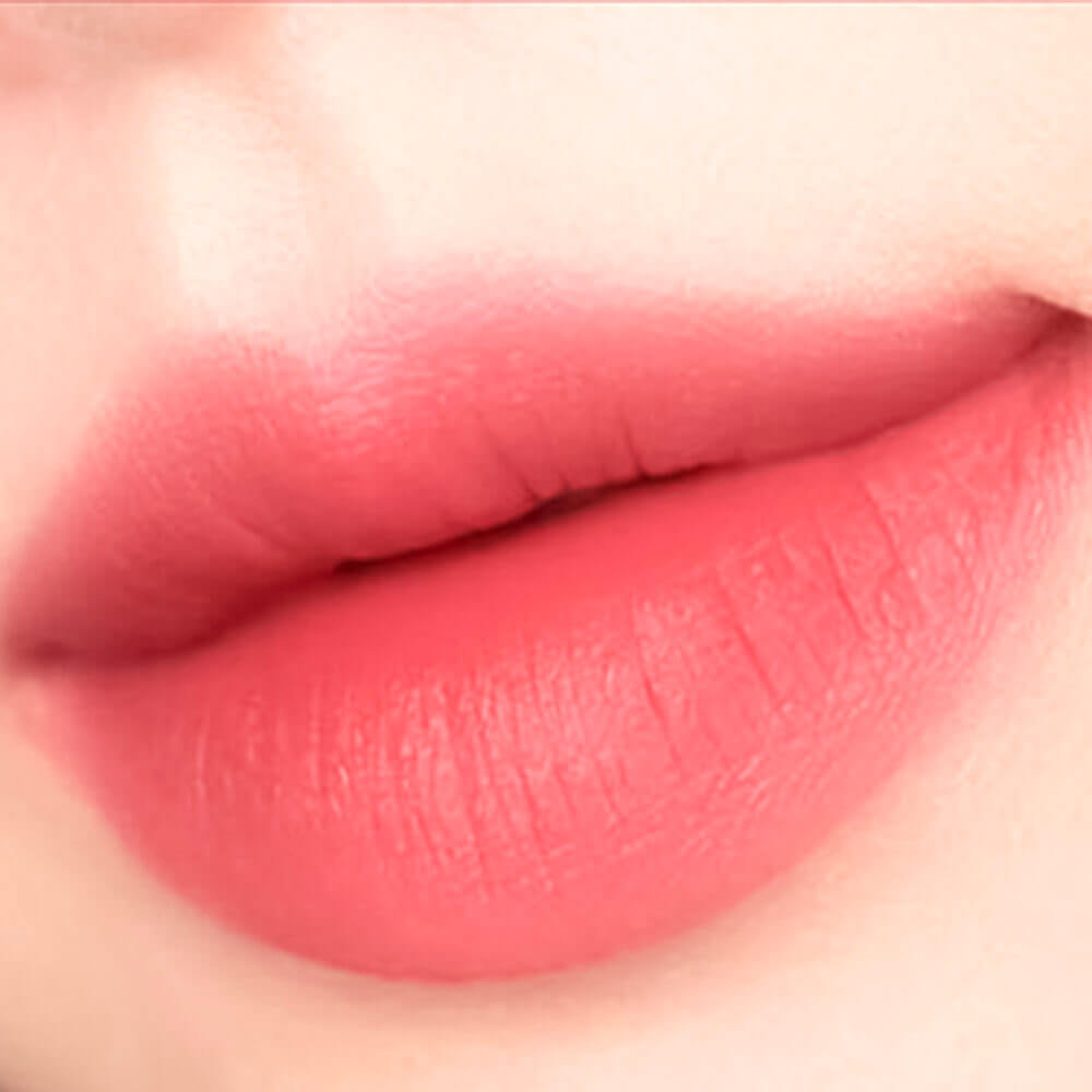 Матовый оттеночный бальзам для губ alternative stereo Acoustic Matt Balm 05 Denim Rose